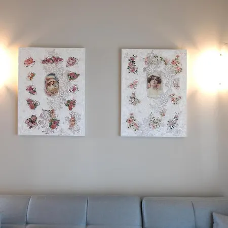 The House Of The Roses Seaview Superior Maisonette 3 Holiday home *